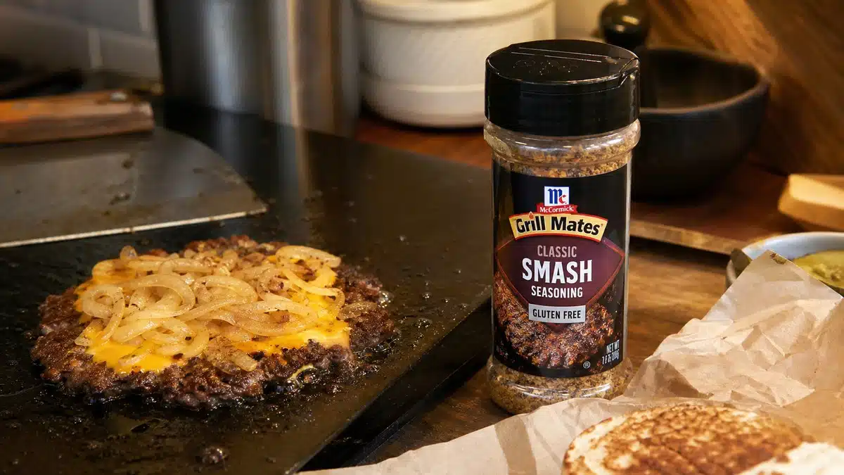 AI product-style photo of McCormick Grill Mates Classic Smash Seasoning for best seasoning for burgers