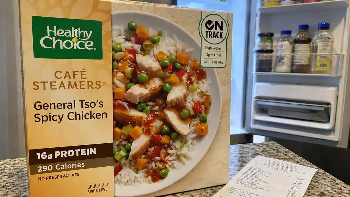 AI product-style photo of Healthy Choice Cafe Steamers General Tso's Spicy Chicken for best frozen meals under 5 dollars