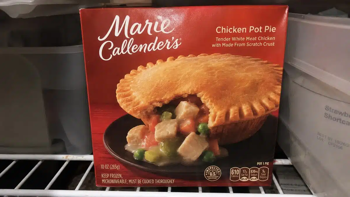 AI product-style photo of Marie Callender's Chicken Pot Pie, Frozen Meal, 10 oz for best frozen pot pie